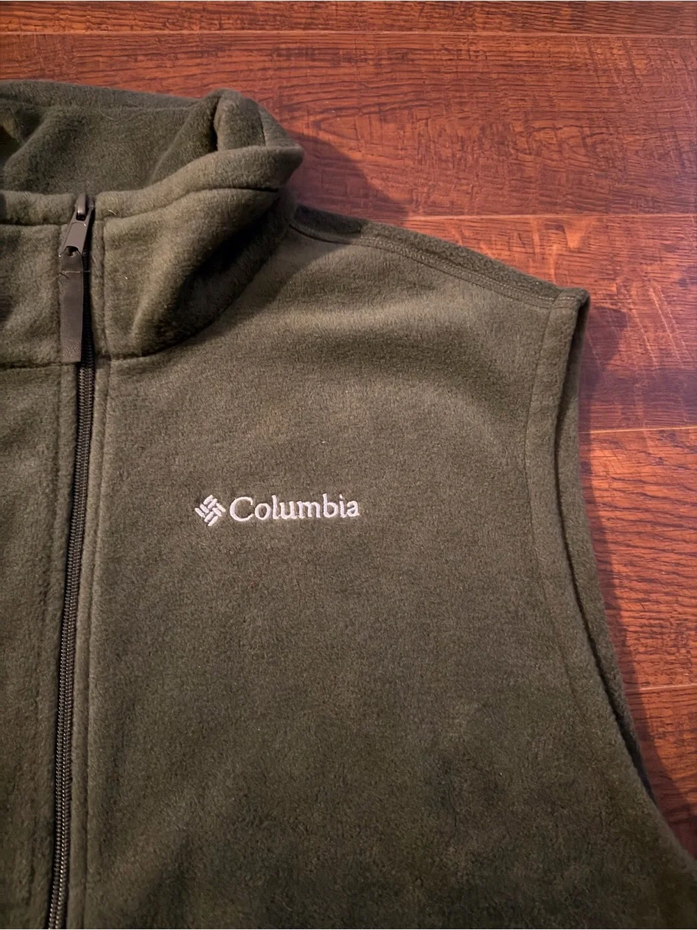 Columbia Fleece Vest Men's Green Olive Full Zip Sleeveless Outdoor Jacket Size L